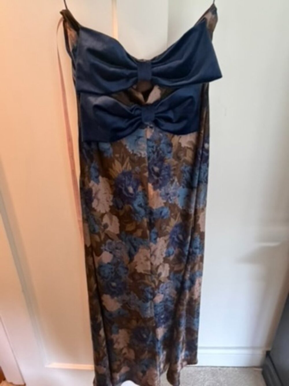 NWT Artemisia Brown Multi Floral Strapless Bow Maxi Dress